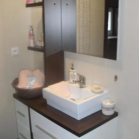 Jolie Dans Ancien Corps De Ferme